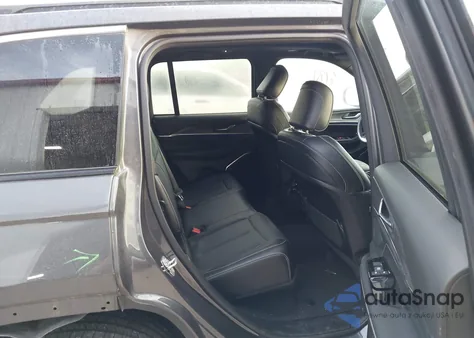 2025 Jeep Grand Cherokee Overland 4X4 from USA, damaged, VIN 1C4RJHDGXS8627335